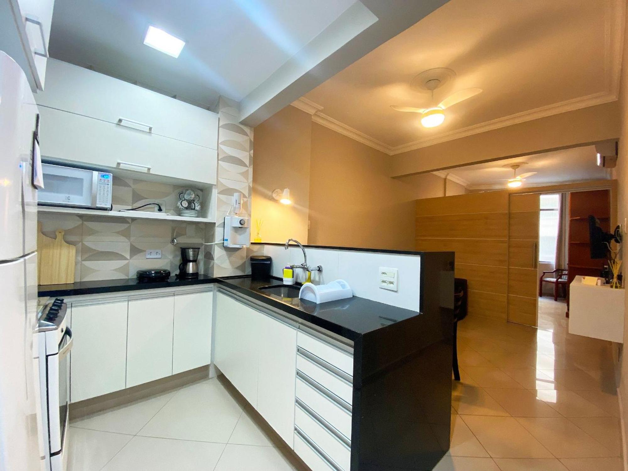 Apartamento M27 - Apto A 3 Minutos Da De Copacabana